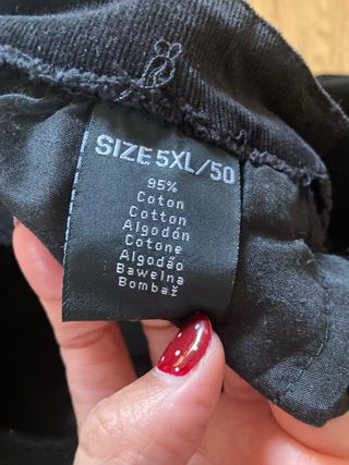 Pantalones negros elásticos