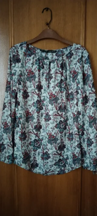 Blusa Zara Manga Larga Estampada