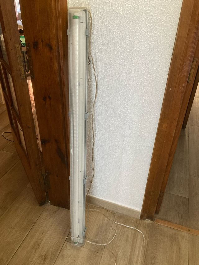 Luz de neón para garaje