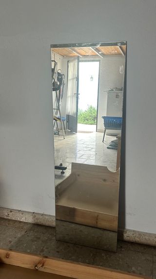 Specchio a figura intera