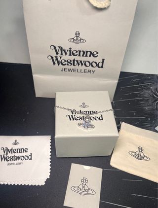 Collar Vivienne Westwood Corazón Cristal Plata