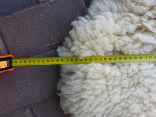 Pelliccia di pecora decorativa