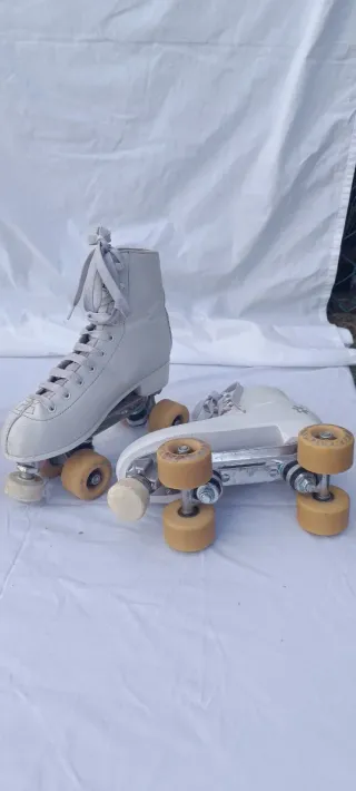 Patines blancos talla 37