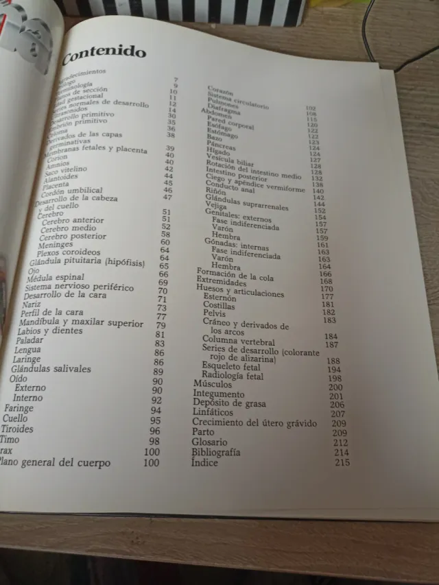 Atlas en Couleurs de la Vie Avant la Naissance ...