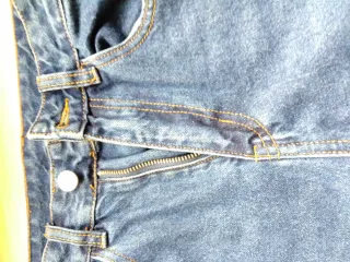 Pantalón vaquero chica ancho