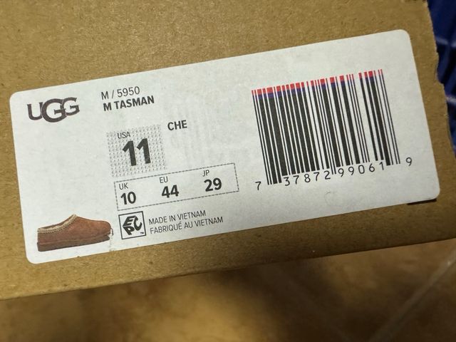 Cajas Nike, Adidas, UGG y ASICS