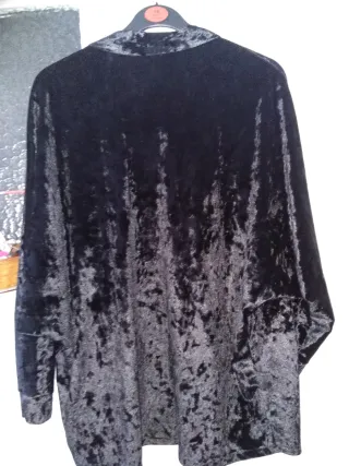 Chaqueta de terciopelo negro
