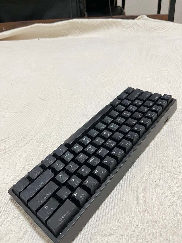 Teclado Mecánico Y-Fruitful RGB 60%