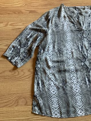 Camisa de Punto Roma con estampado de Serpiente