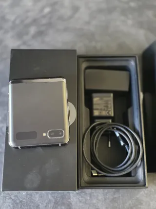 Samsung Galaxy Z Flip 5G 256GB Nero