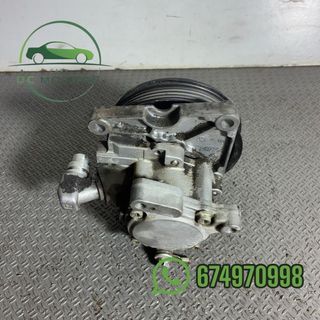 0024662401 bomba de dirección Mercedes CLK 320i