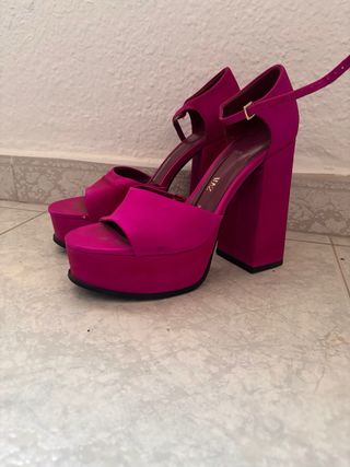Zapatos de tacón Zara plataforma rosa