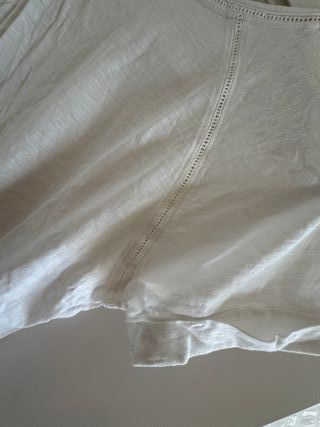 Blusa de verano elegante con bordado