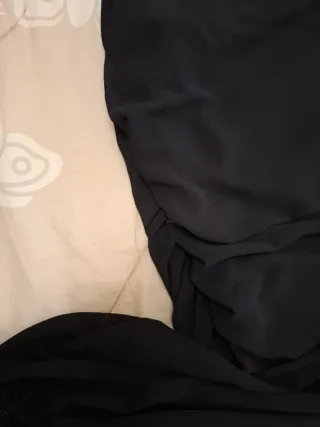 Blusa nera manica lunga