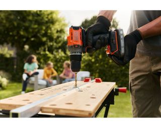 Taladro Percutor Black+Decker + Accesorios