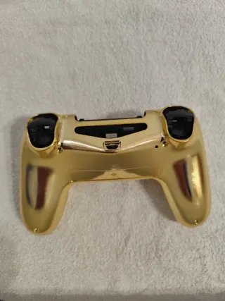 Carcasa PS4 Dorada