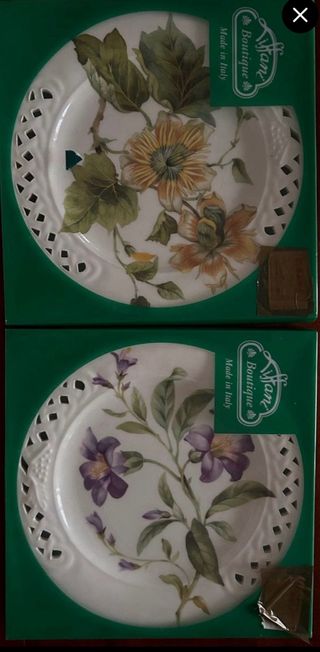 Piatti decorativi fiori gialli e verdi