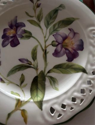 Piatti decorativi fiori gialli e verdi