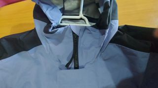 Chaqueta impermeable Adidas Xploric Rain J nuevo