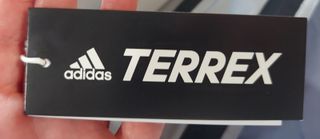 Chaqueta impermeable Adidas Xploric Rain J nuevo