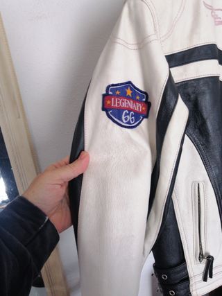 Chaqueta de cuero.