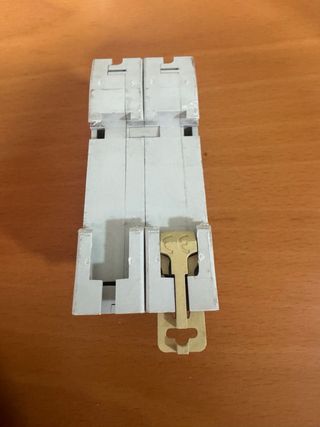 Merlin Gerin C60N ICP-M 25A Interruptor