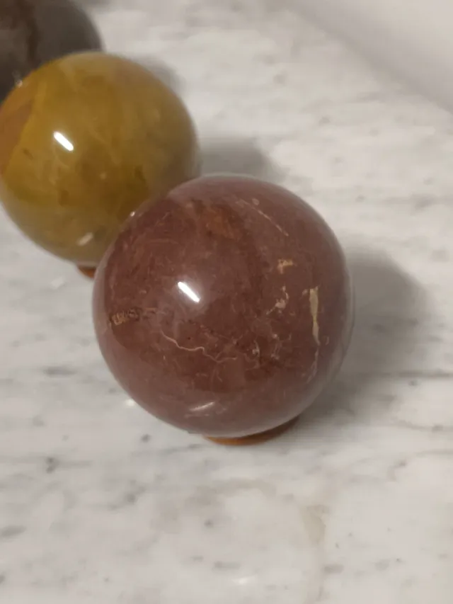 5 Esferas de piedras duras