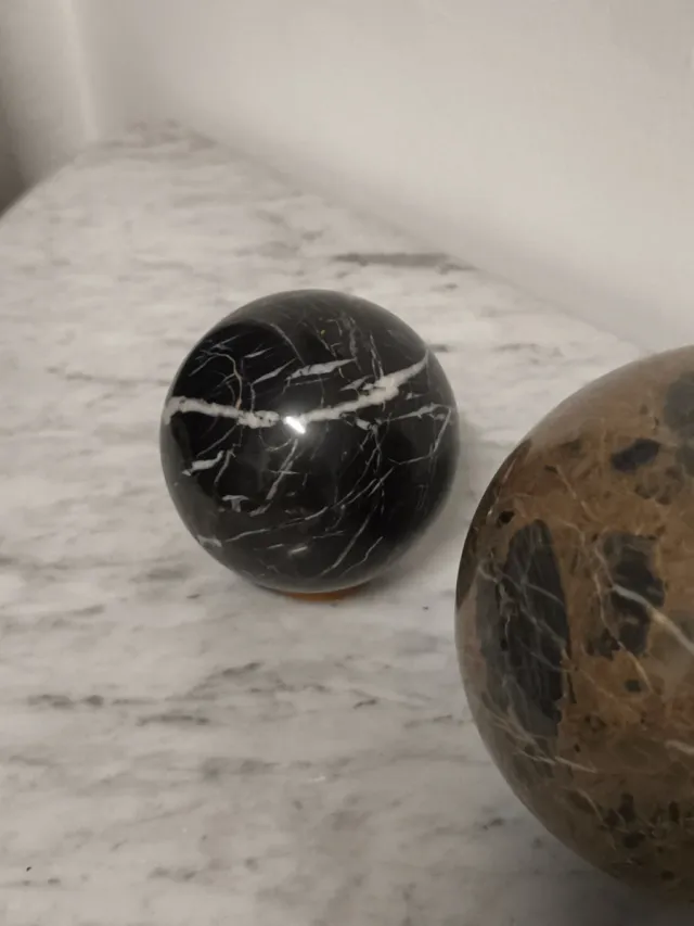 5 Esferas de piedras duras