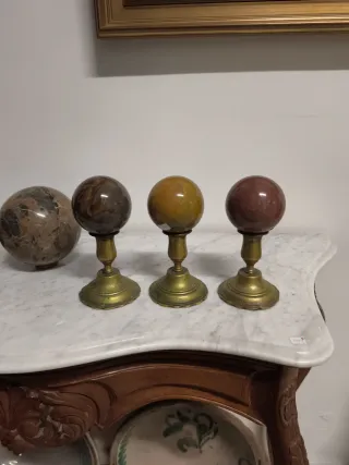 5 Esferas de piedras duras