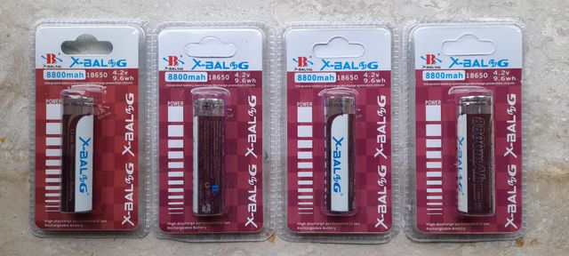 4 Batterie 18650 Polo Piatto 4,2V 8800 mAh