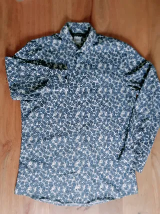 Camisa Zara Estampada Azul y Blanca