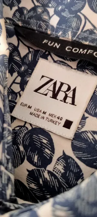 Camisa Zara Estampada Azul y Blanca