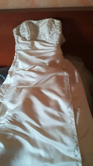 Vestido de Novia Blanco y Plateado