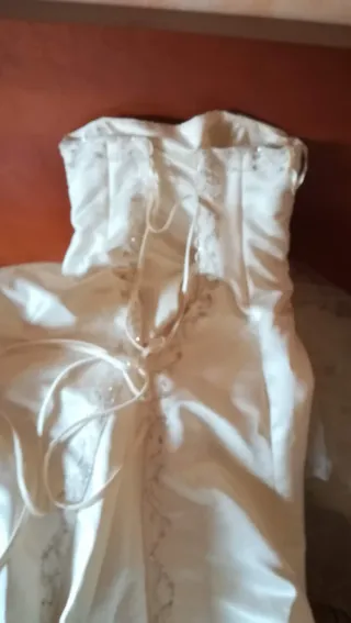 Vestido de Novia Blanco y Plateado