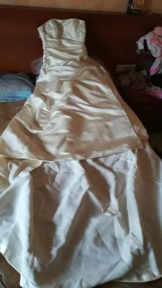 Vestido de Novia Blanco y Plateado