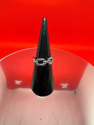 Anello regolabile design a catena
