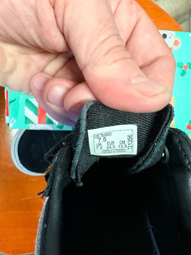 Zapatillas Vans infantiles Talla 24