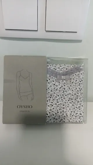 Lencería set Oysho