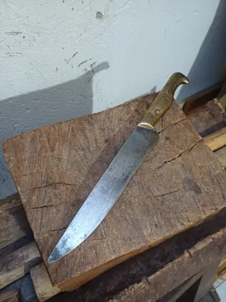 Antiguo utensilio de corte