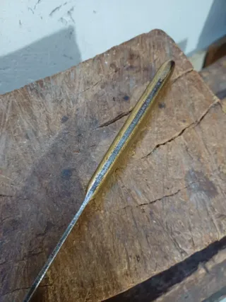 Antiguo utensilio de corte