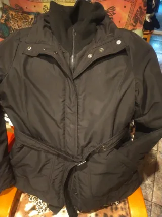 Chaqueta negra mujer con cinturón, talla 42