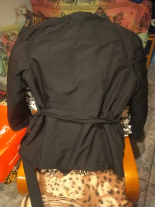 Chaqueta negra mujer con cinturón, talla 42
