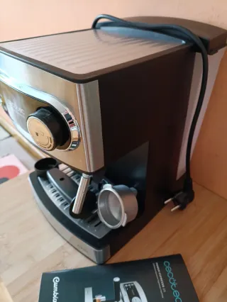Cafetera Cecotec Power Espresso 20