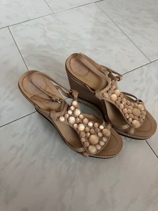 Sandali Zeppa Cuoio con Maxi Pietre