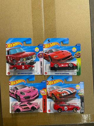 Hot Wheels: Alfa Romeo, Ferrari, Porsche