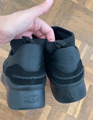 Zapatos UGG negros