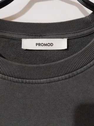 Sudadera Promod gris con estampado dorado