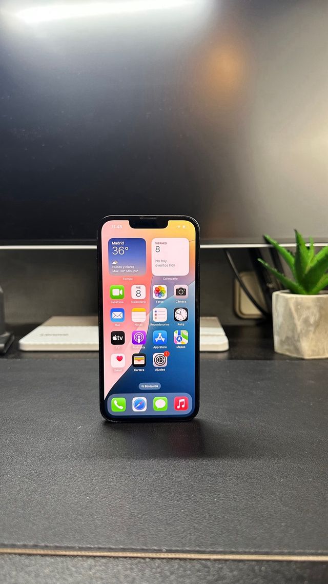 iPhone 14 99% Salud Batería