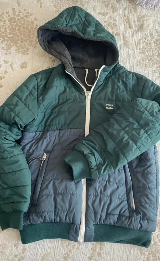 Abrigo reversible Billabong verde y gris
