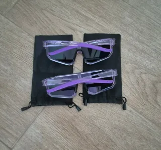 Lote 2 Gafas de Sol Moradas con Fundas
